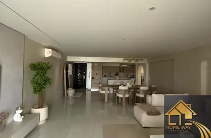 Apartment - 3 Bedrooms - 2 Bathrooms for sale in El Rehab Extension - Al Rehab - New Cairo City - Cairo