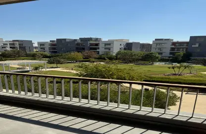 Apartment - 2 Bedrooms - 2 Bathrooms for sale in Aeon - 6 October Compounds - 6 October City - Giza