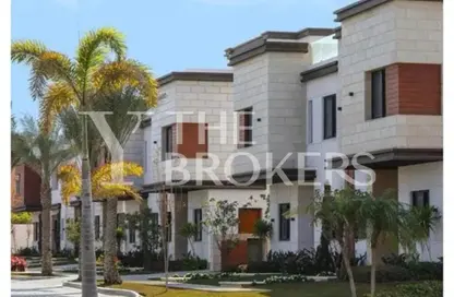 Townhouse - 4 Bedrooms - 4 Bathrooms for sale in Azzar - 5th Settlement Compounds - The 5th Settlement - New Cairo City - Cairo