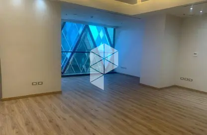 Office Space - Studio - 1 Bathroom for sale in Cairo Business Plaza - North Teseen St. - The 5th Settlement - New Cairo City - Cairo