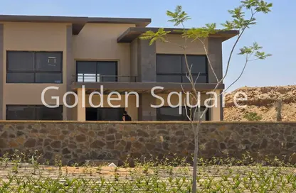 Villa - 5 Bedrooms - 7 Bathrooms for sale in Swan Lake Residence - 5th Settlement Compounds - The 5th Settlement - New Cairo City - Cairo