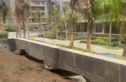 Apartment - 3 Bedrooms - 2 Bathrooms for sale in El Patio Oro - 5th Settlement Compounds - The 5th Settlement - New Cairo City - Cairo