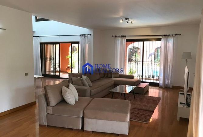 8402913 - Property Image 3