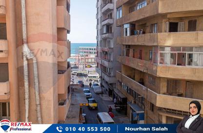 شقة - 4 غرف نوم - 3 حمامات للبيع في طريق الجيش - لوران - حي شرق - الاسكندرية
