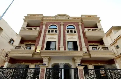 Apartment - 3 Bedrooms - 2 Bathrooms for sale in Ahmed Shawky Axis - El Banafseg 1 - El Banafseg - New Cairo City - Cairo