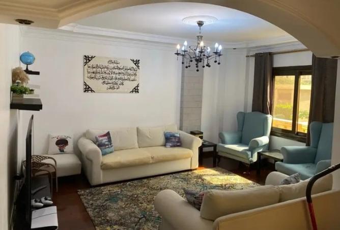 8240543 - Property Image 2