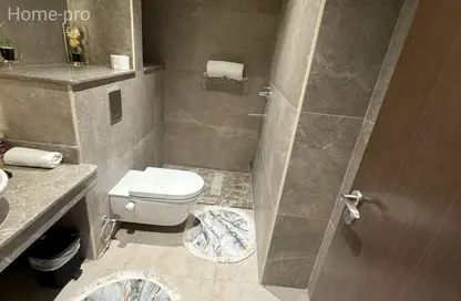 Apartment - 3 Bedrooms - 3 Bathrooms for rent in Village Views - Zed Towers - Sheikh Zayed Compounds - Sheikh Zayed City - Giza