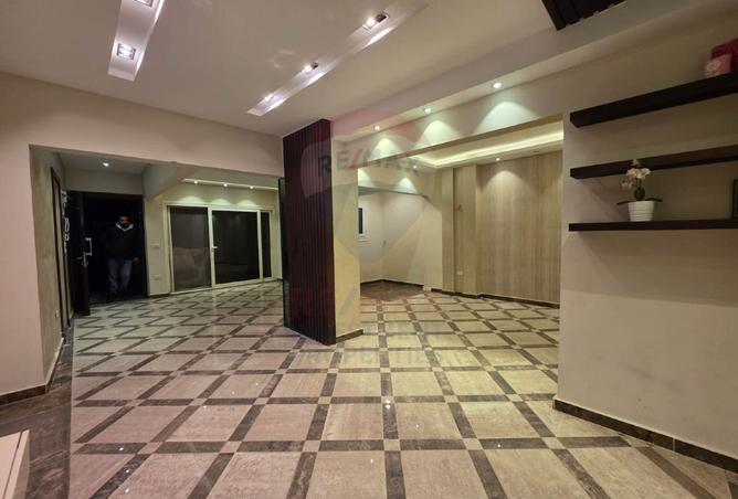 8521100 - Property Image 3