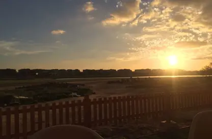 شاليه - 3 غرف نوم - 3 حمامات للبيع في مراسي - سيدي عبد الرحمن - الساحل الشمالي