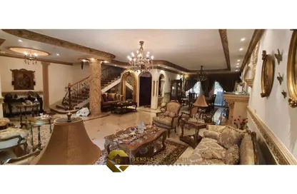 فيلا - 3 غرف نوم - 3 حمامات للبيع في رويال فالي - محور 26 يوليو - مدينة 6 أكتوبر - الجيزة