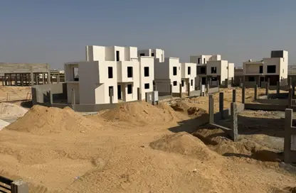 تاون هاوس - 4 غرف نوم - 3 حمامات للبيع في بارك فالي - كمبوندات الشيخ زايد - الشيخ زايد - الجيزة