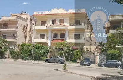 Villa - 7+ Bedrooms - 7+ Bathrooms for sale in District 1 - The 5th Settlement - New Cairo City - Cairo