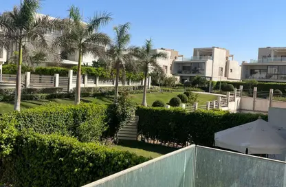 (بنتهاوس  (روف - 3 غرف نوم - 3 حمامات للبيع في مون ريزيدنس - فيفث سكوير - التجمع الخامس - مدينة القاهرة الجديدة - القاهرة