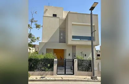 Villa - 4 Bedrooms - 4 Bathrooms for sale in Palm Hills New Cairo - 5th Settlement Compounds - The 5th Settlement - New Cairo City - Cairo