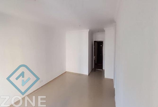 8167615 - Property Image 3