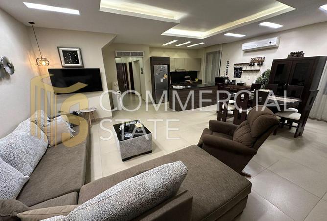8072615 - Property Image 2