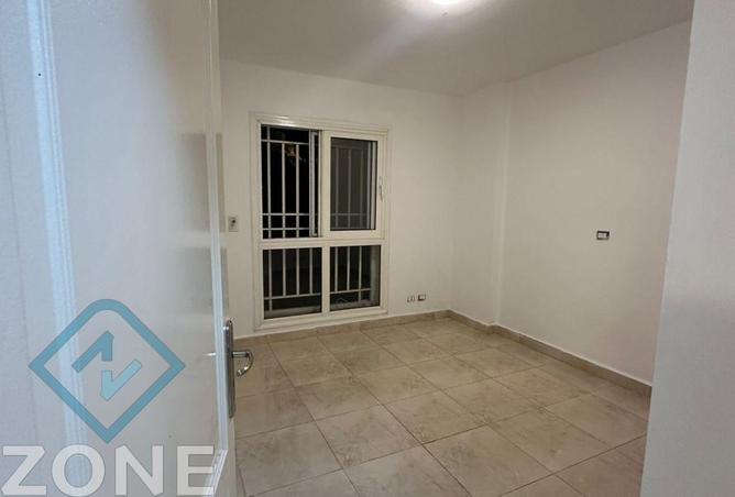 8145415 - Property Image 2