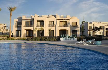 Chalet - 2 Bedrooms - 3 Bathrooms for sale in Makadi Orascom Resort - Makadi - Hurghada - Red Sea