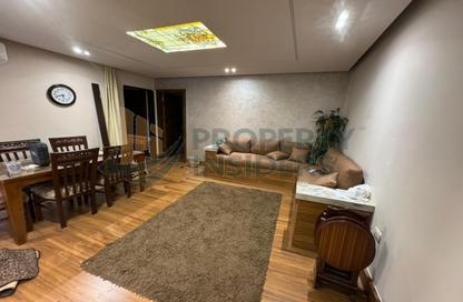 Apartment - 4 Bedrooms - 2 Bathrooms for rent in Abd Al Aziz Aal Seoud St. - El Manial - Hay El Manial - Cairo