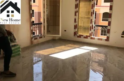 Duplex - 3 Bedrooms - 2 Bathrooms for sale in Italian Square - Hadayek October - 6 October City - Giza