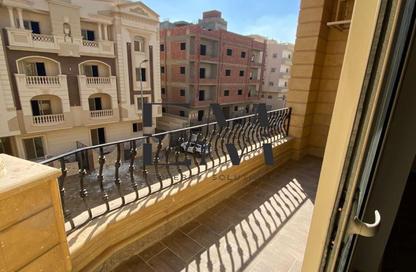 شقة - 3 غرف نوم - 2 حمامات للايجار في عمارات الاندلس - حى الاندلس - مدينة القاهرة الجديدة - القاهرة