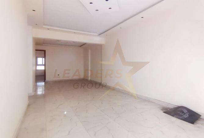 8270551 - صورة العقار 2