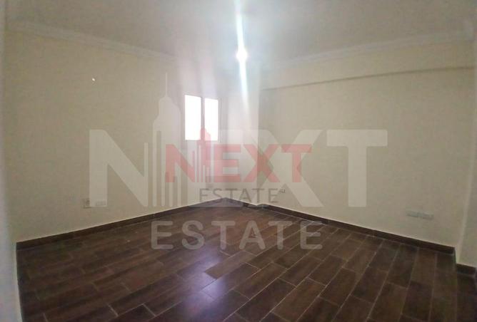 8391408 - Property Image 2