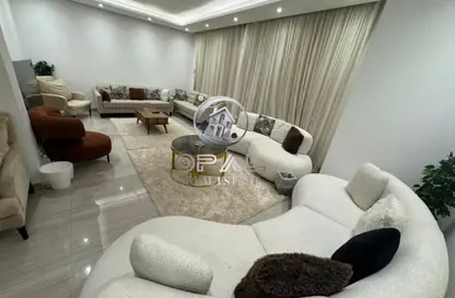 شقة - 3 غرف نوم - 3 حمامات للايجار في ذا كورت ياردز - كمبوندات الشيخ زايد - الشيخ زايد - الجيزة