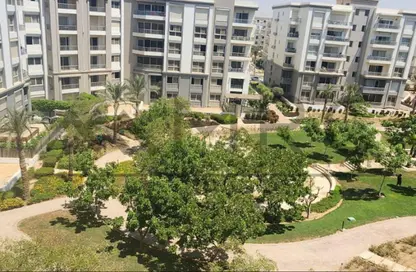 Apartment - 2 Bedrooms - 3 Bathrooms for sale in Hyde Park - 5th Settlement Compounds - The 5th Settlement - New Cairo City - Cairo