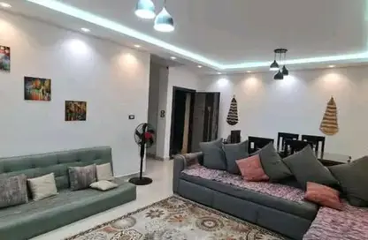 Apartment - 3 Bedrooms - 2 Bathrooms for rent in Sheikh Zayed City - Giza