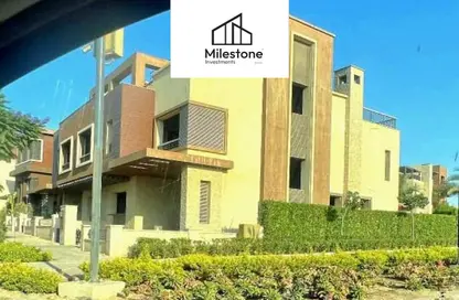 Twin House - 4 Bedrooms - 5 Bathrooms for sale in New Giza - Cairo Alexandria Desert Road - 6 October City - Giza