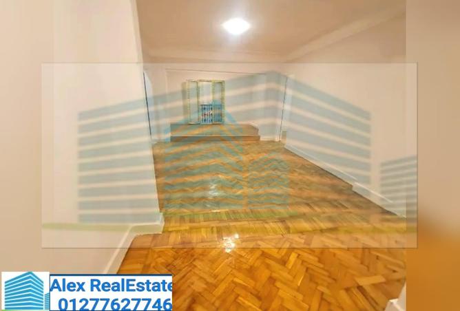 8063266 - Property Main Image