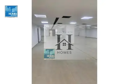 Whole Building - Studio - 4 Bathrooms for sale in Maadi Station Square - Maadi - Hay El Maadi - Cairo