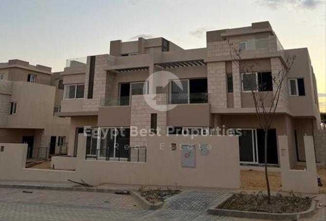 7983455 - Property Image 2