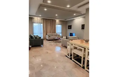 شقة - 2 غرف نوم - 3 حمامات للايجار في ذا كورت ياردز - كمبوندات الشيخ زايد - الشيخ زايد - الجيزة