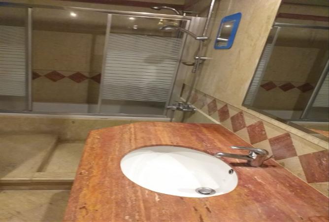 8429244 - Property Image 2