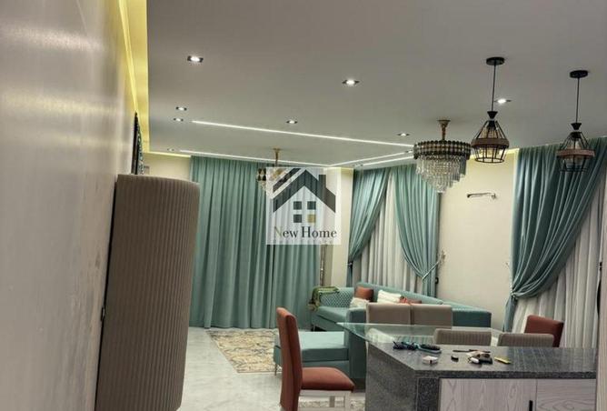 8120555 - Property Image 3