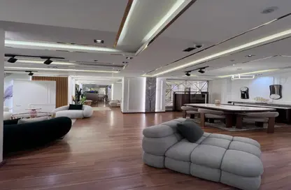 Show Room - Studio - 4 Bathrooms for sale in Makram Ebeid St. - 6th Zone - Nasr City - Cairo
