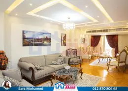 شقة - 3 غرف نوم - 3 حمامات للبيع في شارع البرت الاول - سموحة - حي شرق - الاسكندرية