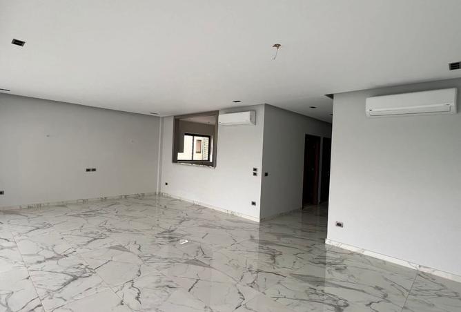 8219155 - Property Image 3