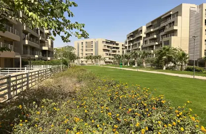 Apartment - 3 Bedrooms - 2 Bathrooms for sale in Capital Gardens   Palm Hills - Mostakbal City Compounds - Mostakbal City - Future City - Cairo