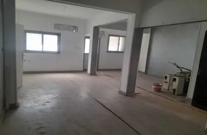 شقة - 2 غرف نوم - 1 حمام للايجار في شارع سليمان اباظه - المهندسين - الجيزة