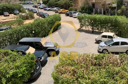 شقة - 3 غرف نوم - 2 حمامات للبيع في الشارع الرابع - الحي الرابع - التجمع الخامس - مدينة القاهرة الجديدة - القاهرة