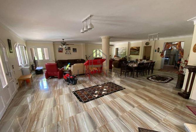 8230133 - Property Image 3