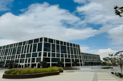 مساحات مكتبية - استوديو - 2 حمامات للبيع في كايرو فيستيفال سيتى - المستثمرين الشمالية - مدينة القاهرة الجديدة - القاهرة