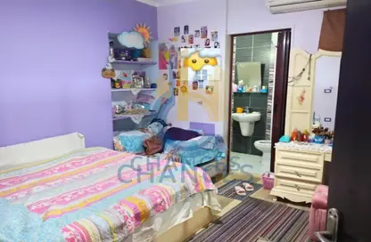 Apartment - 3 Bedrooms - 2 Bathrooms for sale in Zahraa Al Maadi St. - Degla - Hay El Maadi - Cairo