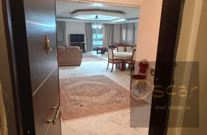 Apartment - 4 Bedrooms - 3 Bathrooms for rent in Mohandessin - Giza