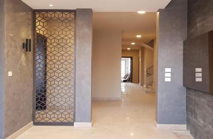 Apartment - 2 Bedrooms - 2 Bathrooms for sale in The Address East - 90 Street - The 5th Settlement - New Cairo City - Cairo