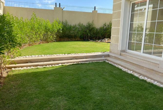 8273036 - Property Image 2