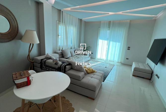 8010321 - Property Image 3
